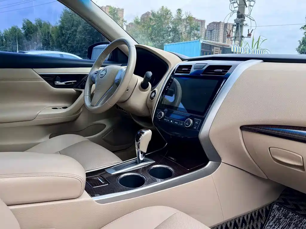 Nissan Teana — миниатюра 16