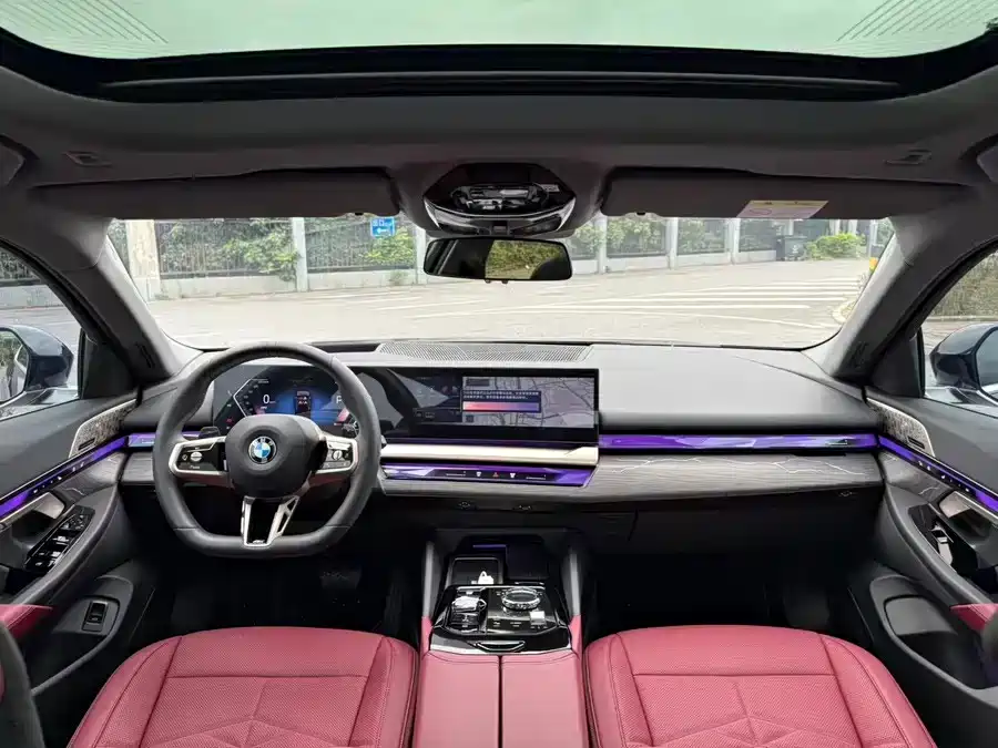 BMW 5 Series — миниатюра 6