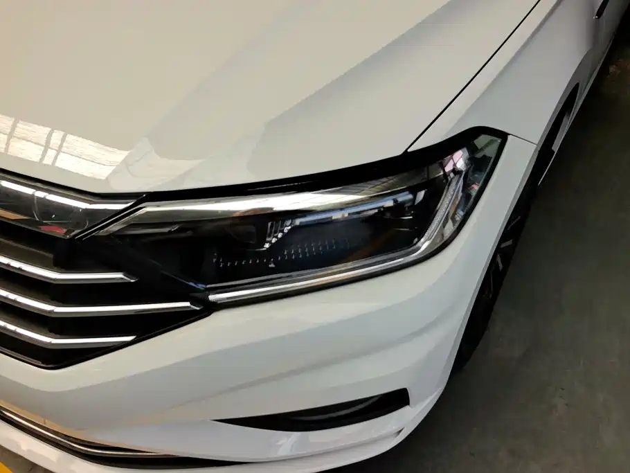 Volkswagen Sagitar — миниатюра 5