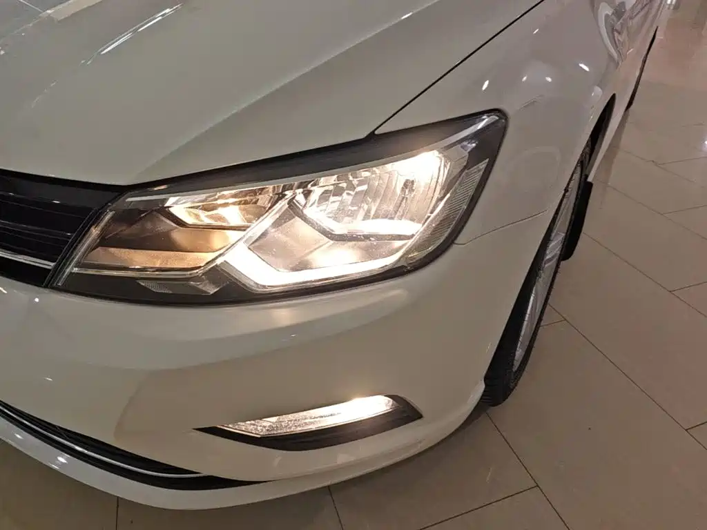 Volkswagen Lamando — миниатюра 24