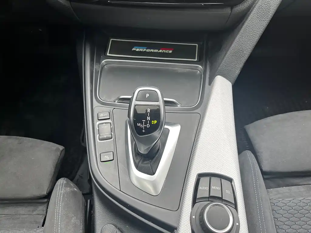 BMW 3 Series — миниатюра 14