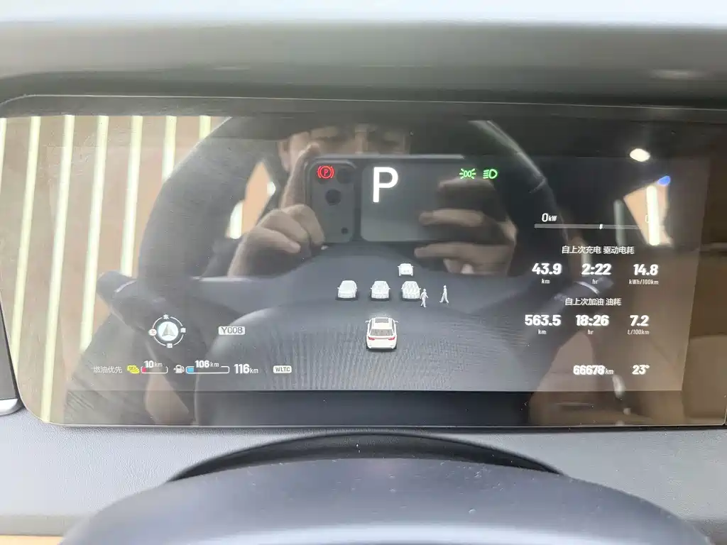 Li Auto Li ONE — миниатюра 19