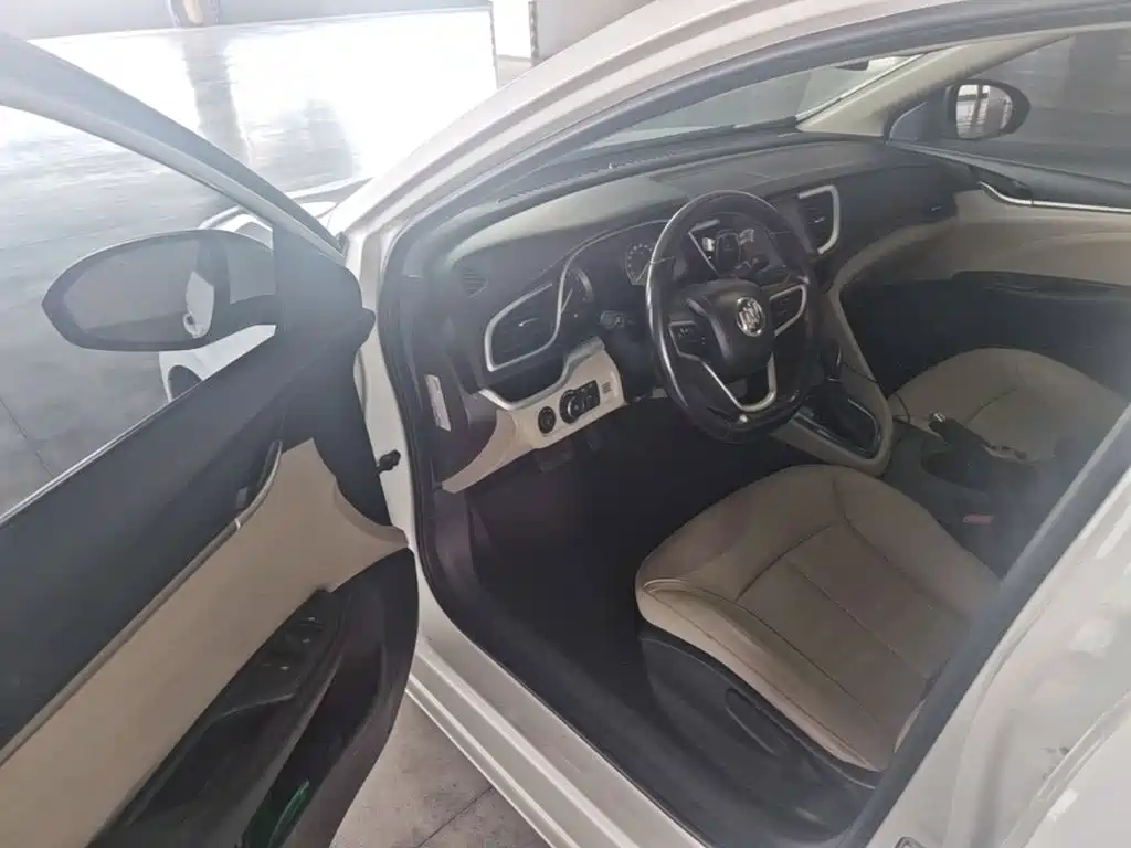 Buick Excelle — миниатюра 12