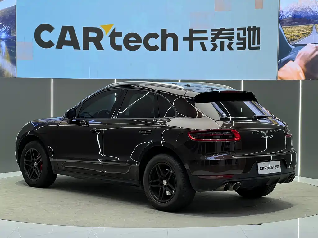 Porsche Macan — миниатюра 14
