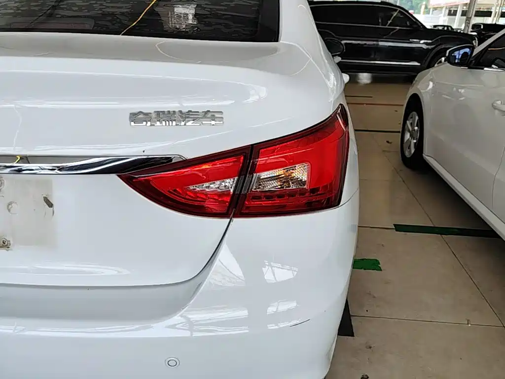 Chery Arrizo 5 — миниатюра 8