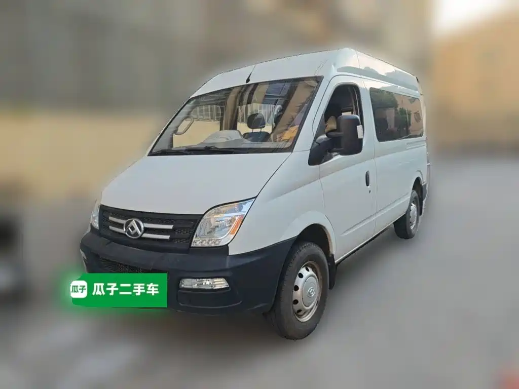 MAXUS V80 — миниатюра 2