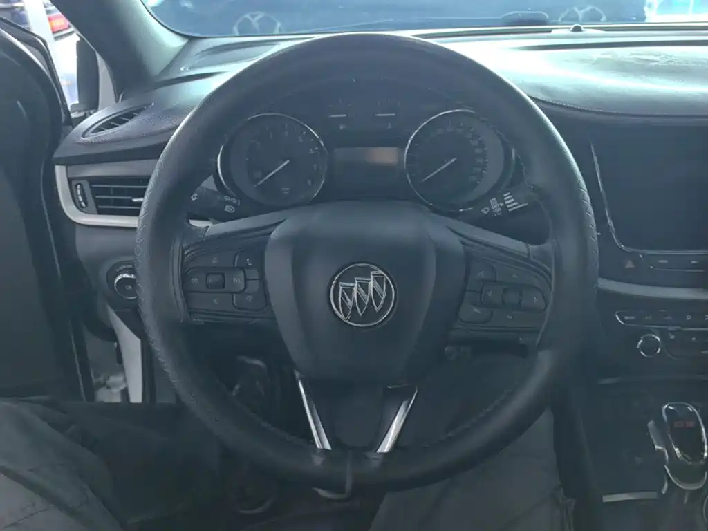Buick Verano — миниатюра 11