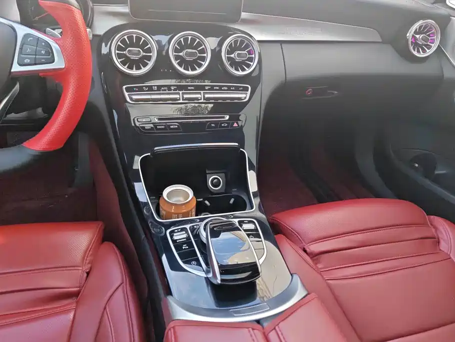 Mercedes-Benz C-Class — миниатюра 16