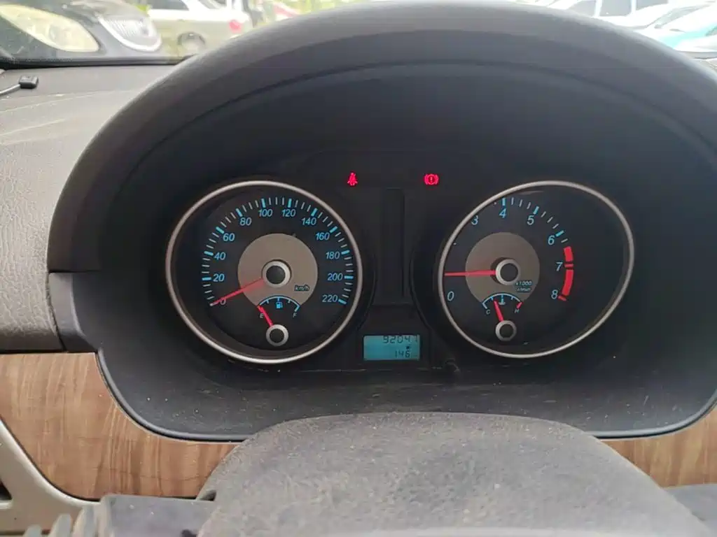 Buick Excelle — миниатюра 12