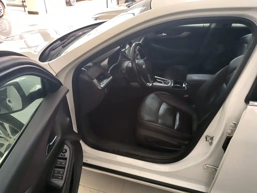 Chevrolet Malibu — миниатюра 16