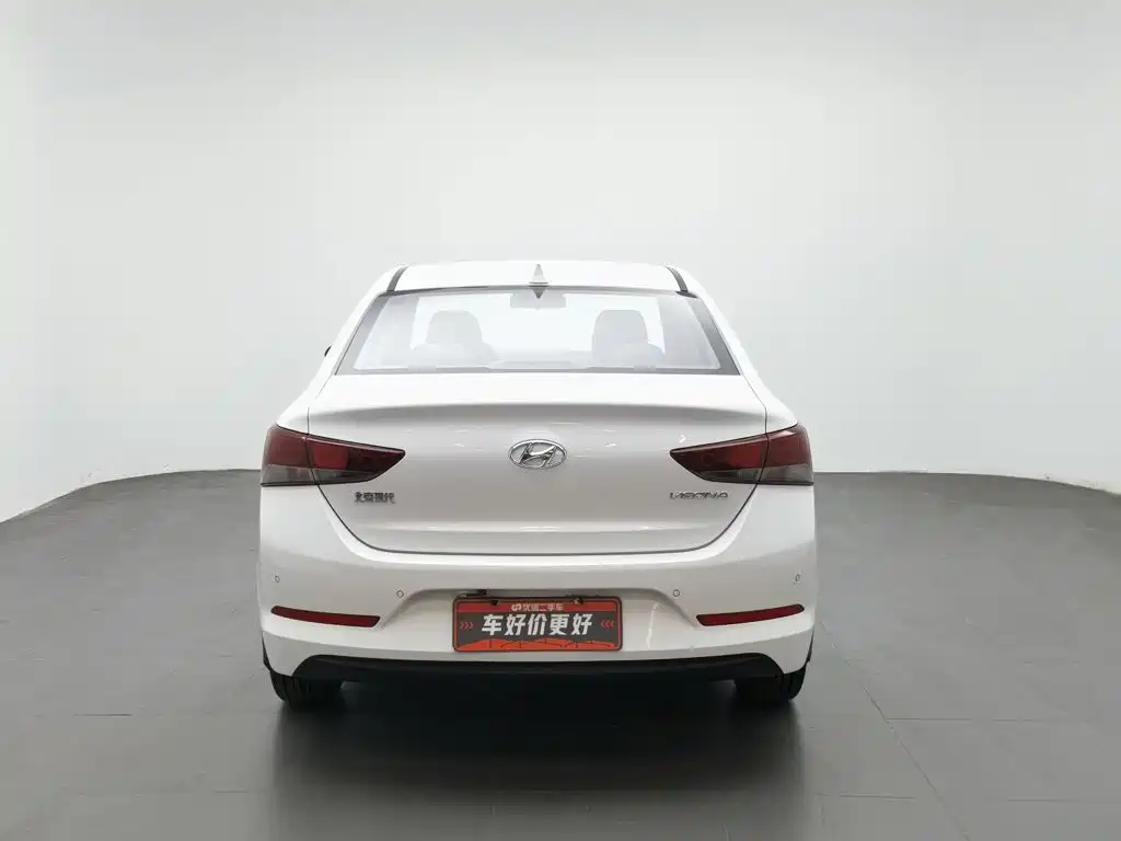 Hyundai Verna — миниатюра 4