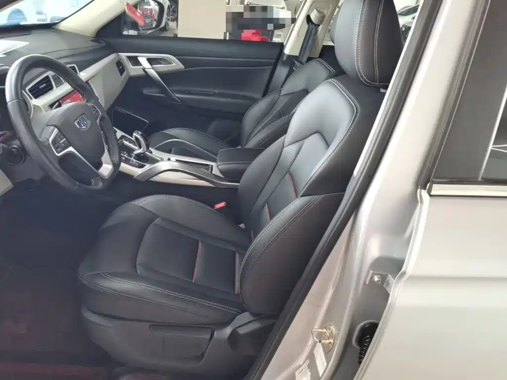 Geely Boyue — миниатюра 15