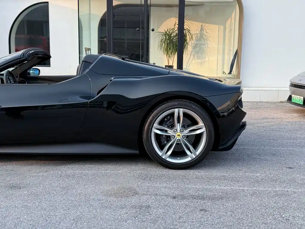 Ferrari 296 — миниатюра 8