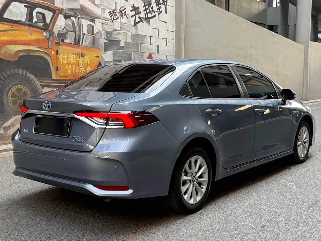 Toyota Corolla — миниатюра 4