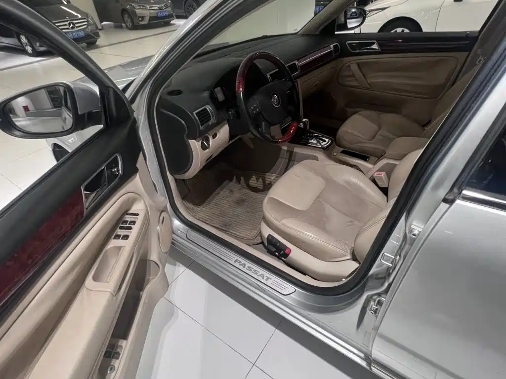 Volkswagen Passat Lingyu — миниатюра 15