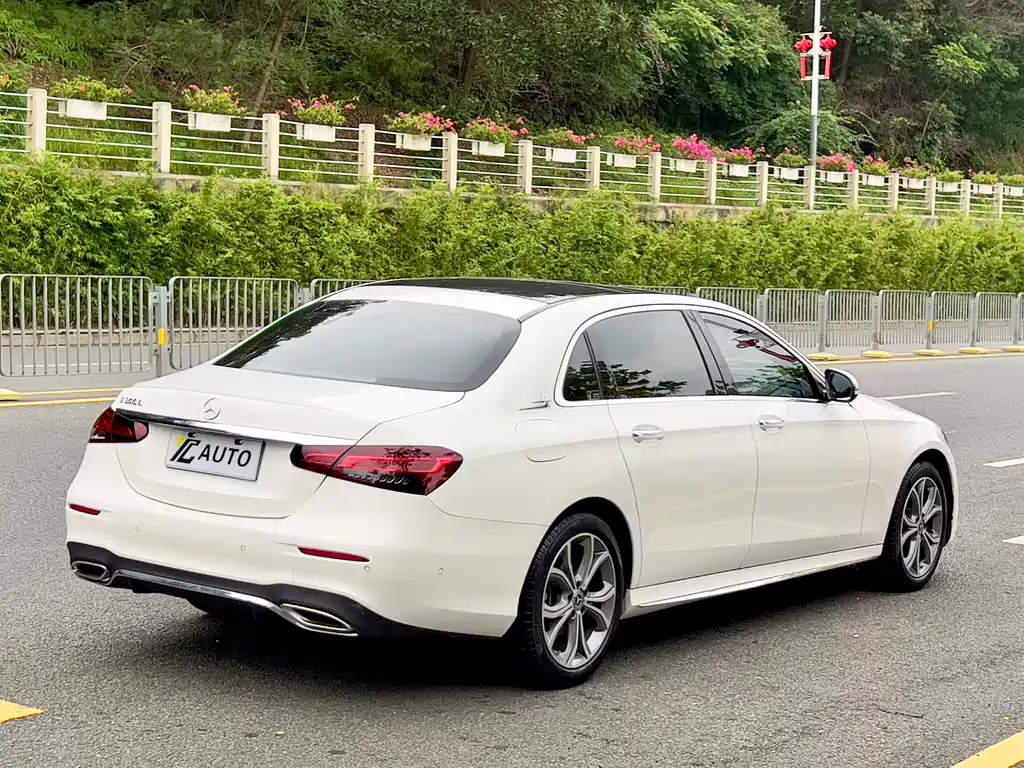 Mercedes-Benz E-Class E 2022 E 300 L Sport Luxury