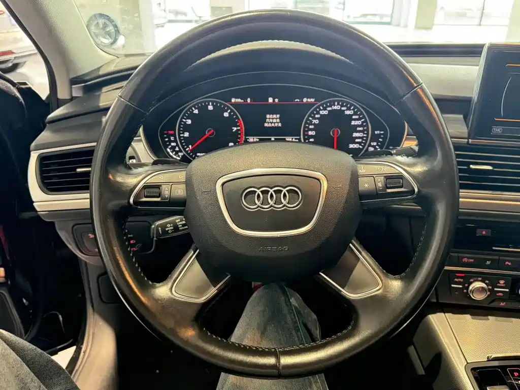 Audi A6L — миниатюра 10