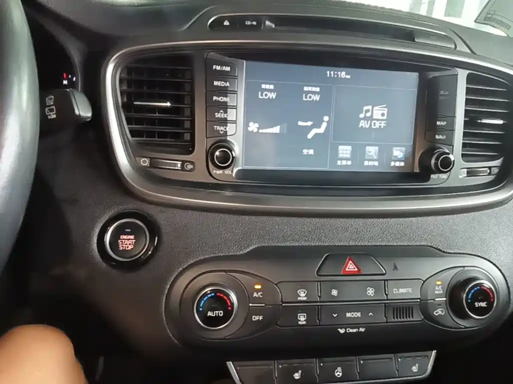 Kia Sorento — миниатюра 13