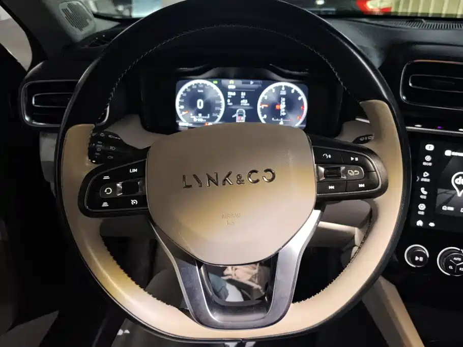 Lynk & Co 02 — миниатюра 15