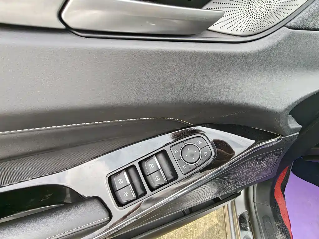 Haval H6 — миниатюра 4