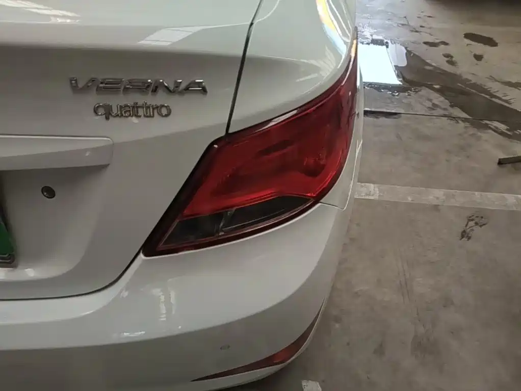 Hyundai Verna — миниатюра 8