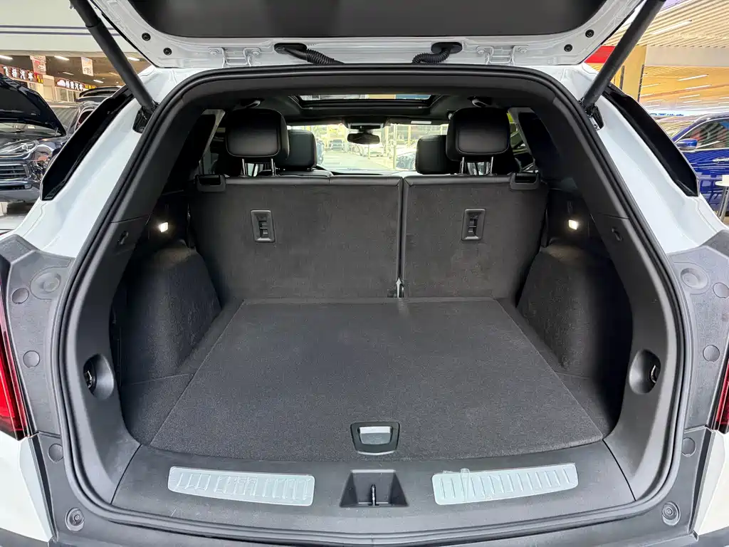 Cadillac XT5 — миниатюра 20