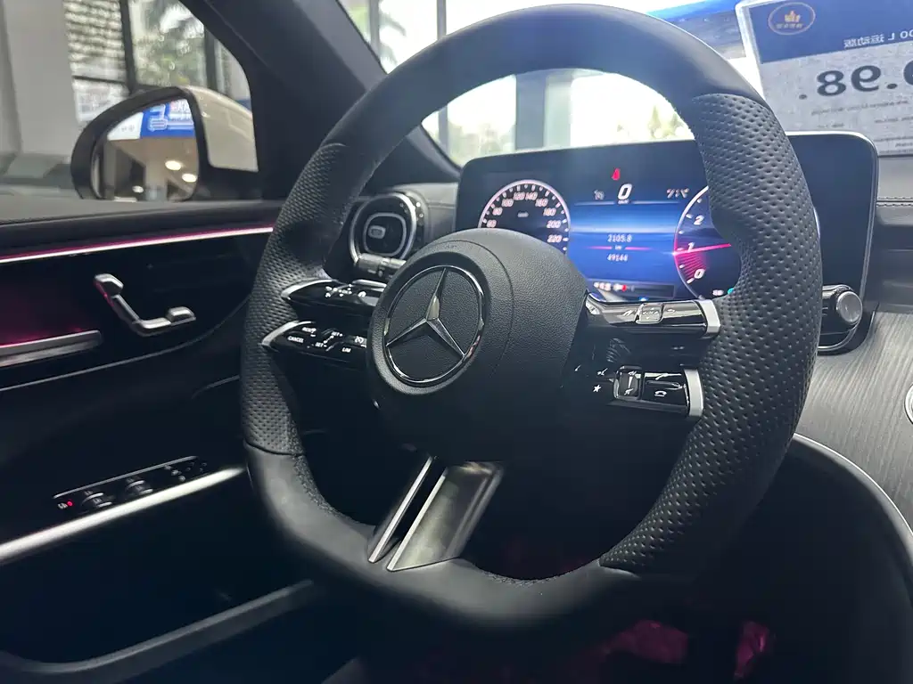 MERCEDES-BENZ C CLASS