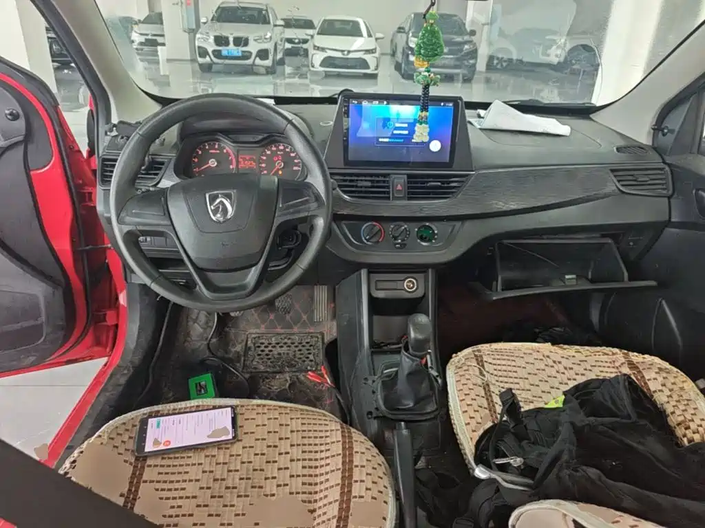 Baojun 310 — миниатюра 10