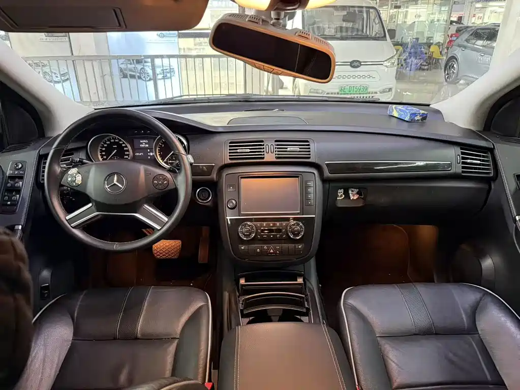 Mercedes-Benz R-Class — миниатюра 6