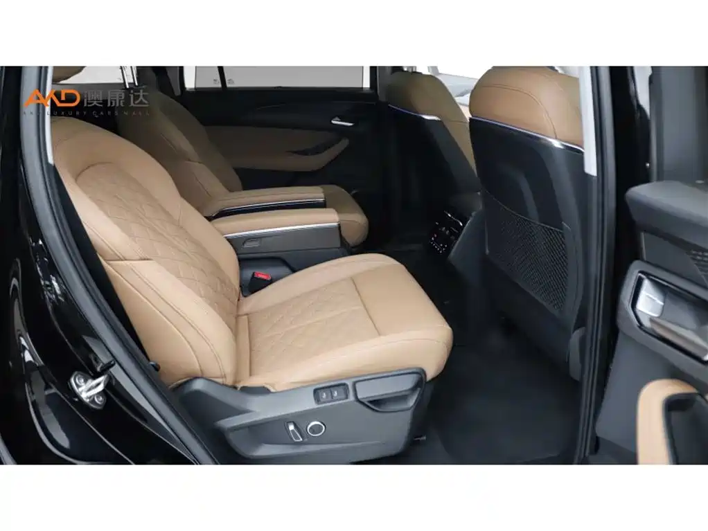 Audi Q6 2024 45 TFSI quattro 6 мест