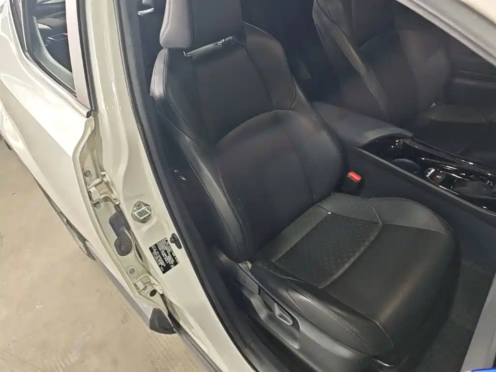 Toyota IZOA — миниатюра 25