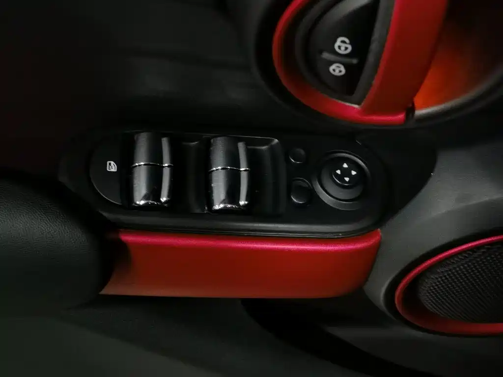 MINI Mini — миниатюра 9