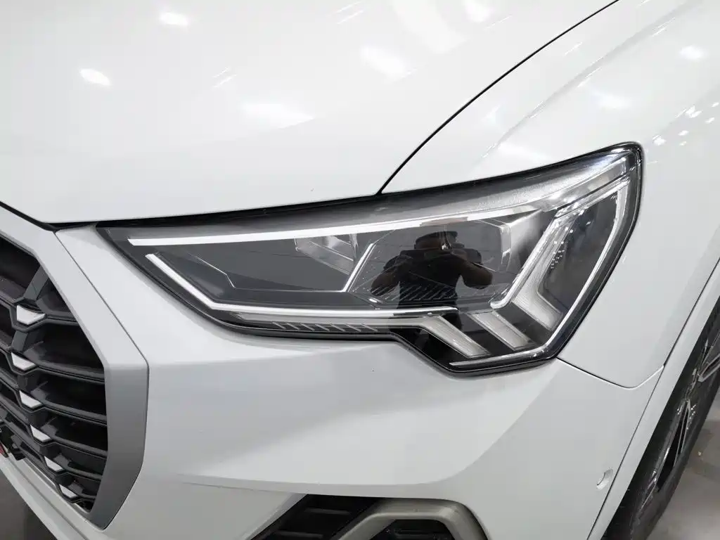 Audi Q3 — миниатюра 7