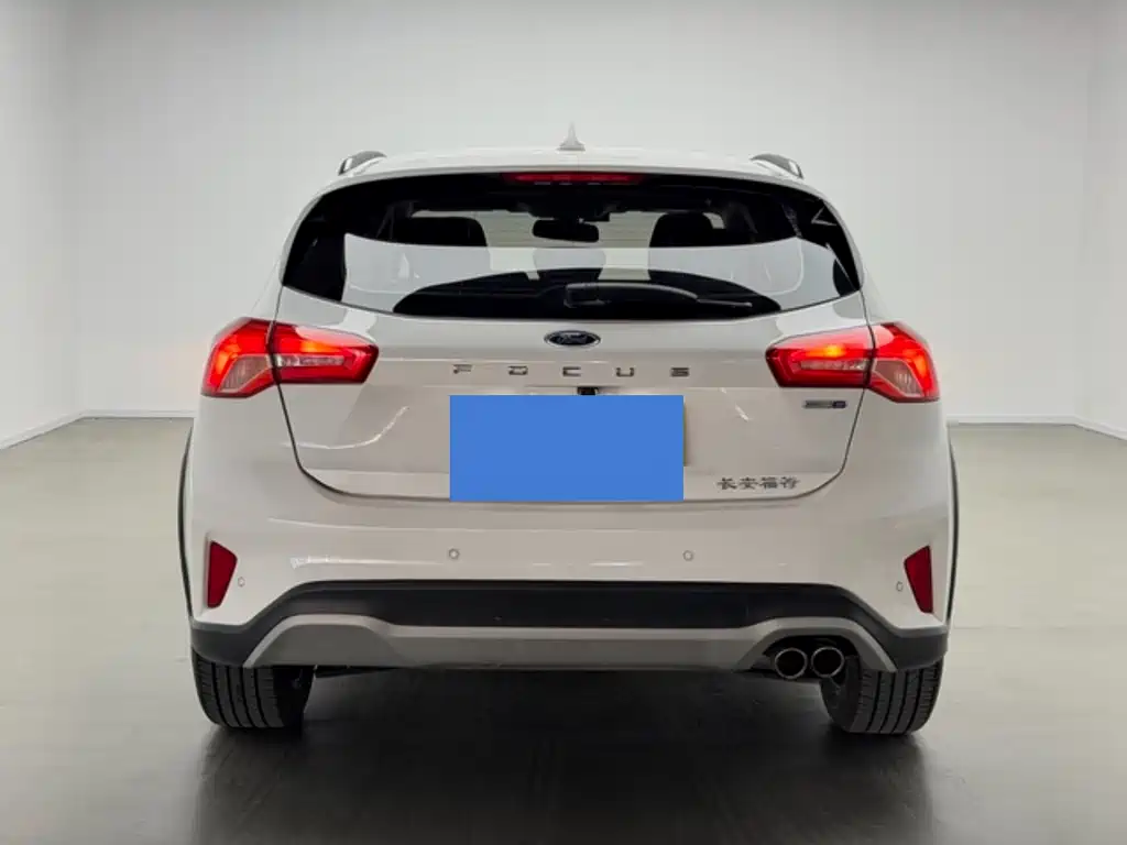 Ford Focus Active — миниатюра 4