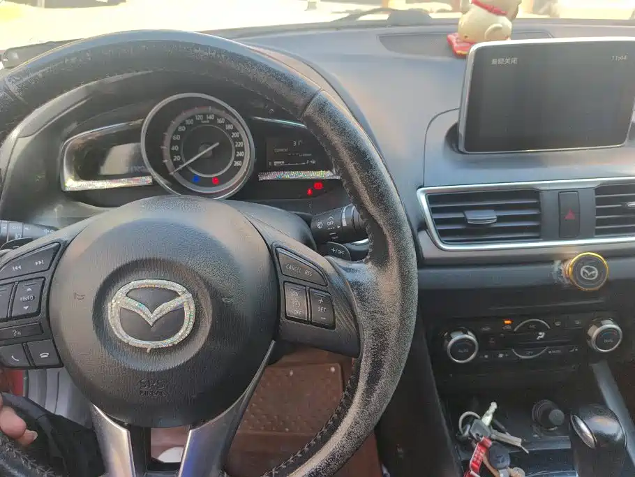 Mazda 3 Axela — миниатюра 13