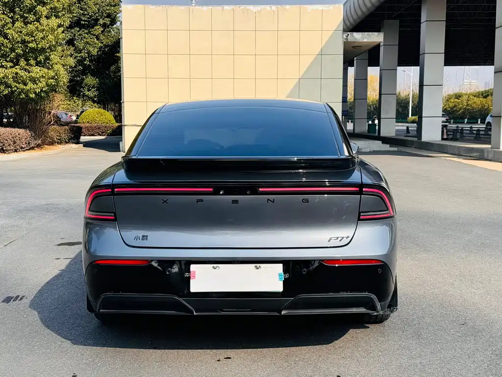 XIAOPENG P7+