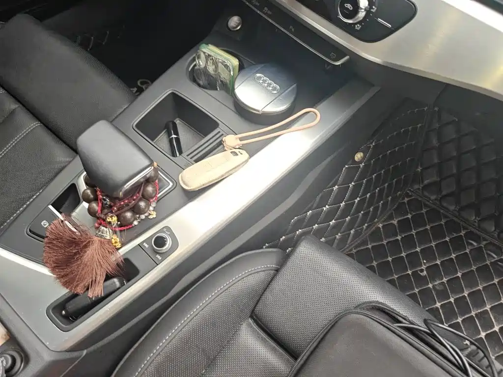 Audi A4L — миниатюра 12