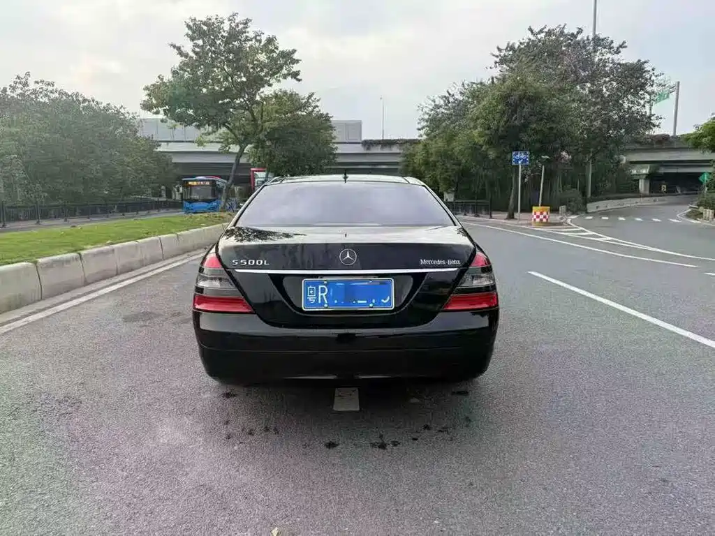 Mercedes-Benz S-Class — миниатюра 5