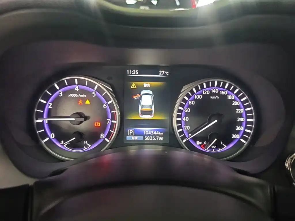 Infiniti Q50L — миниатюра 12