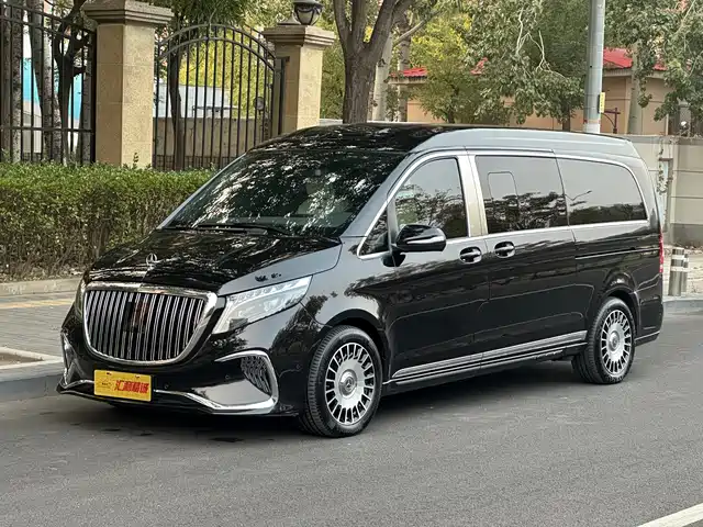 MERCEDES-BENZ V CLASS