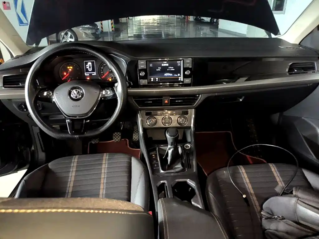 Volkswagen Lavida — миниатюра 10