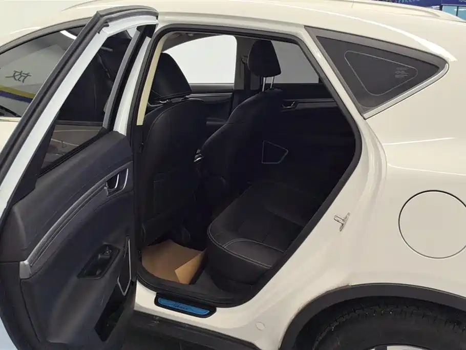 GEELY AUTOMOBILE EMGRAND GS