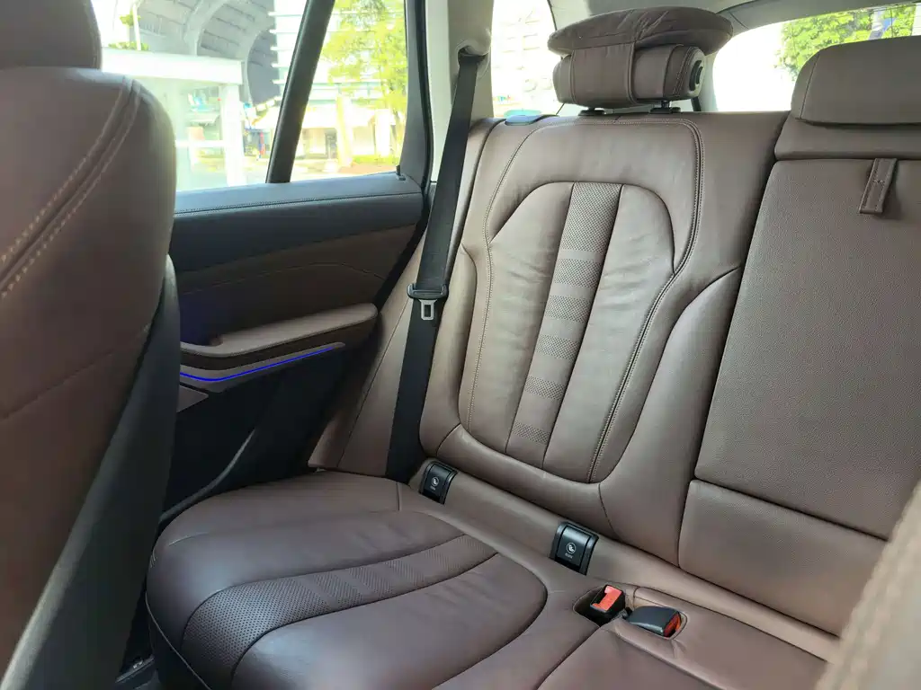 BMW X5 (Import) — миниатюра 18