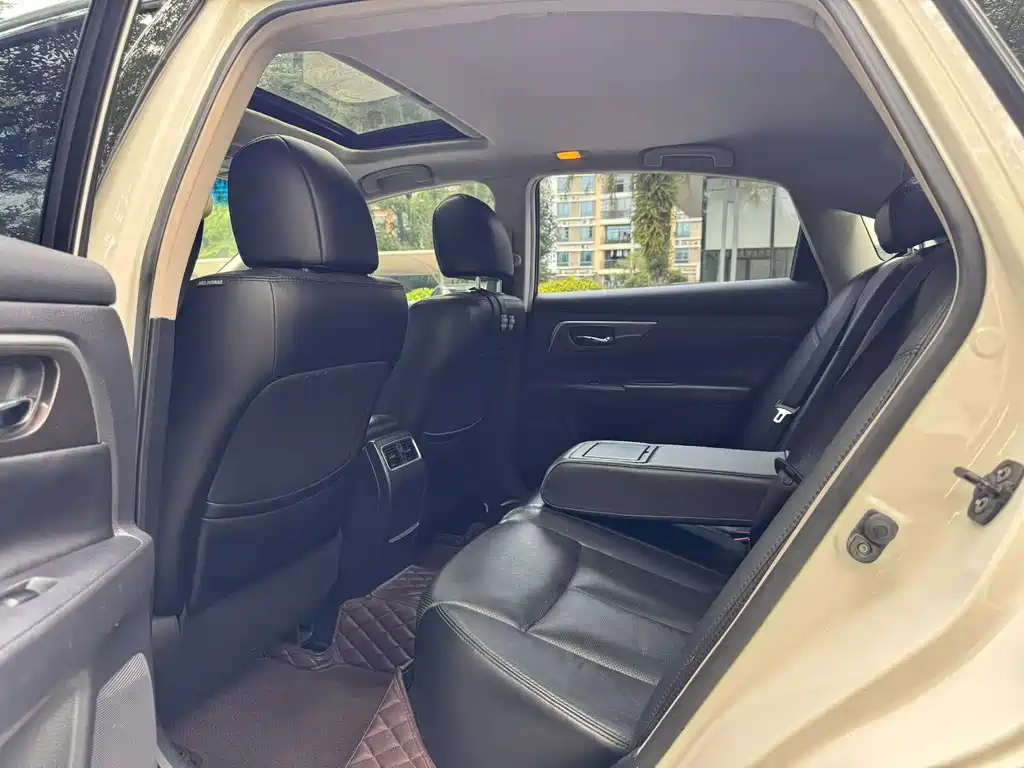 Nissan Teana — миниатюра 7