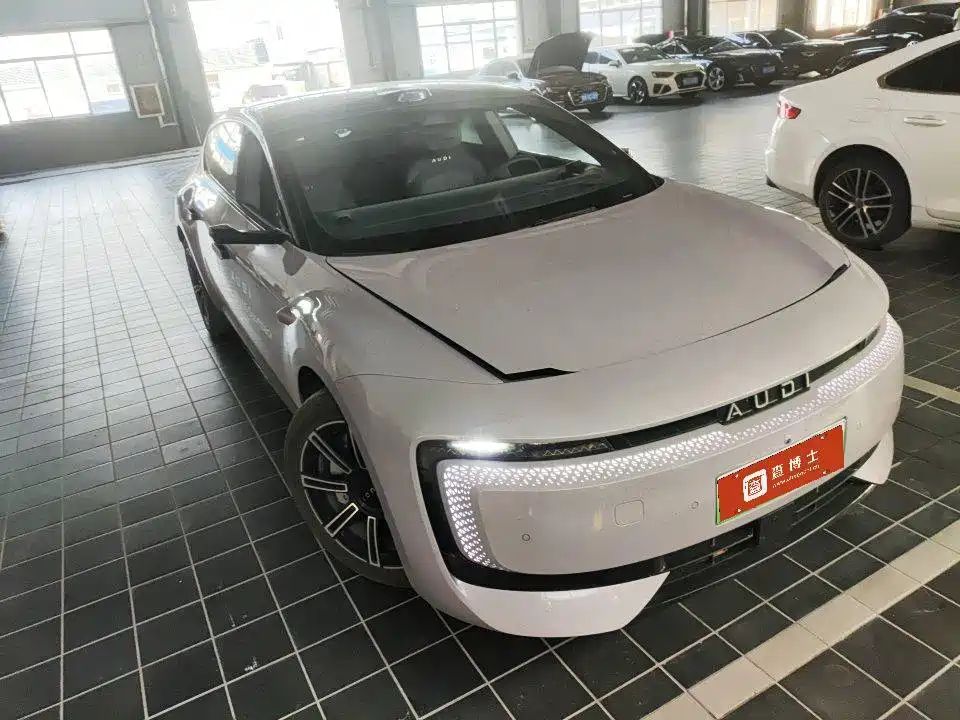 Audi E5 Sportback — миниатюра 2