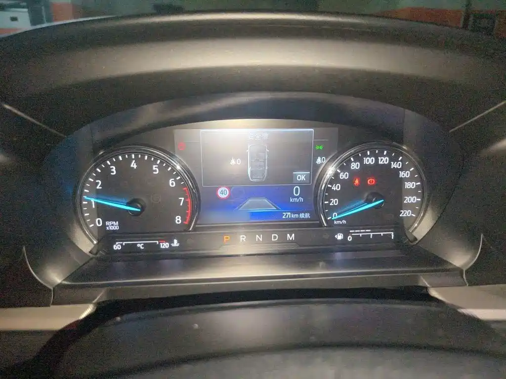 Ford Explorer — миниатюра 4