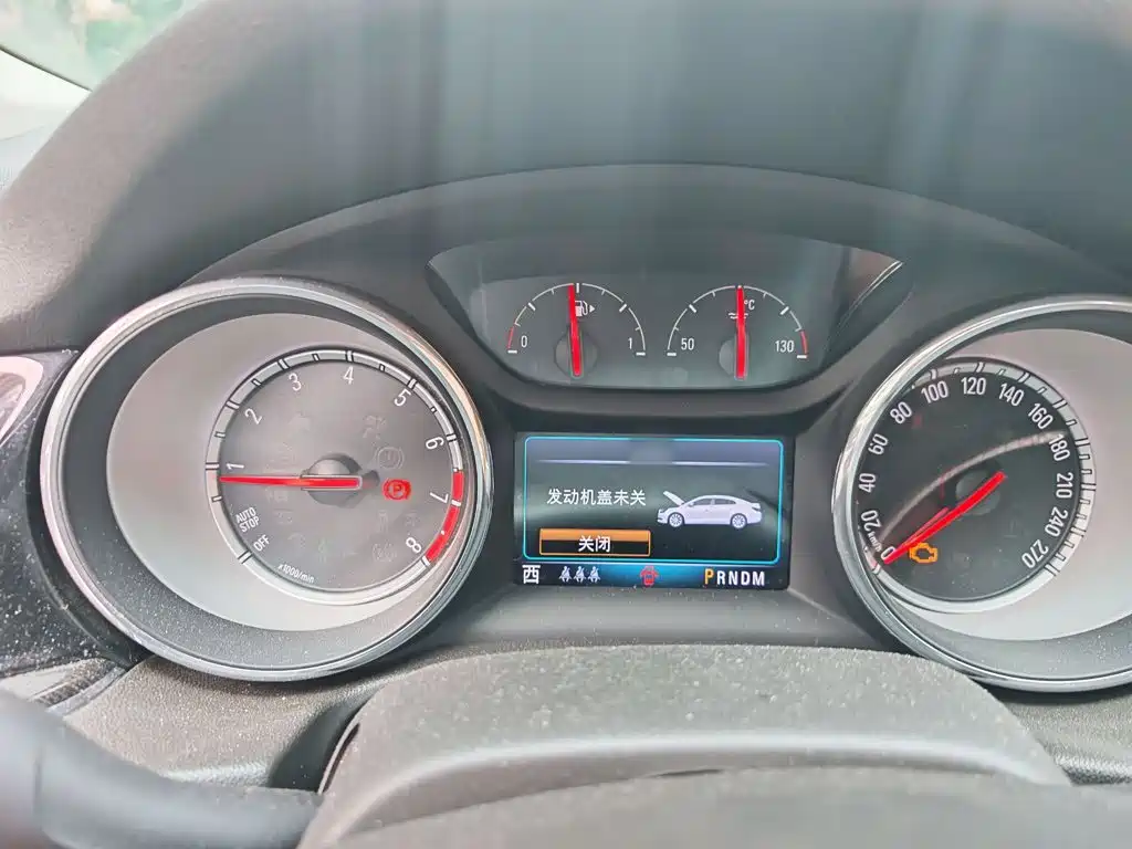 Buick Regal — миниатюра 4