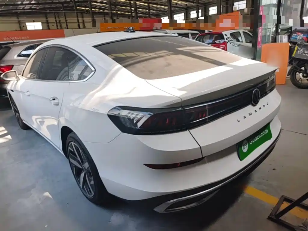 Volkswagen Lamando — миниатюра 5