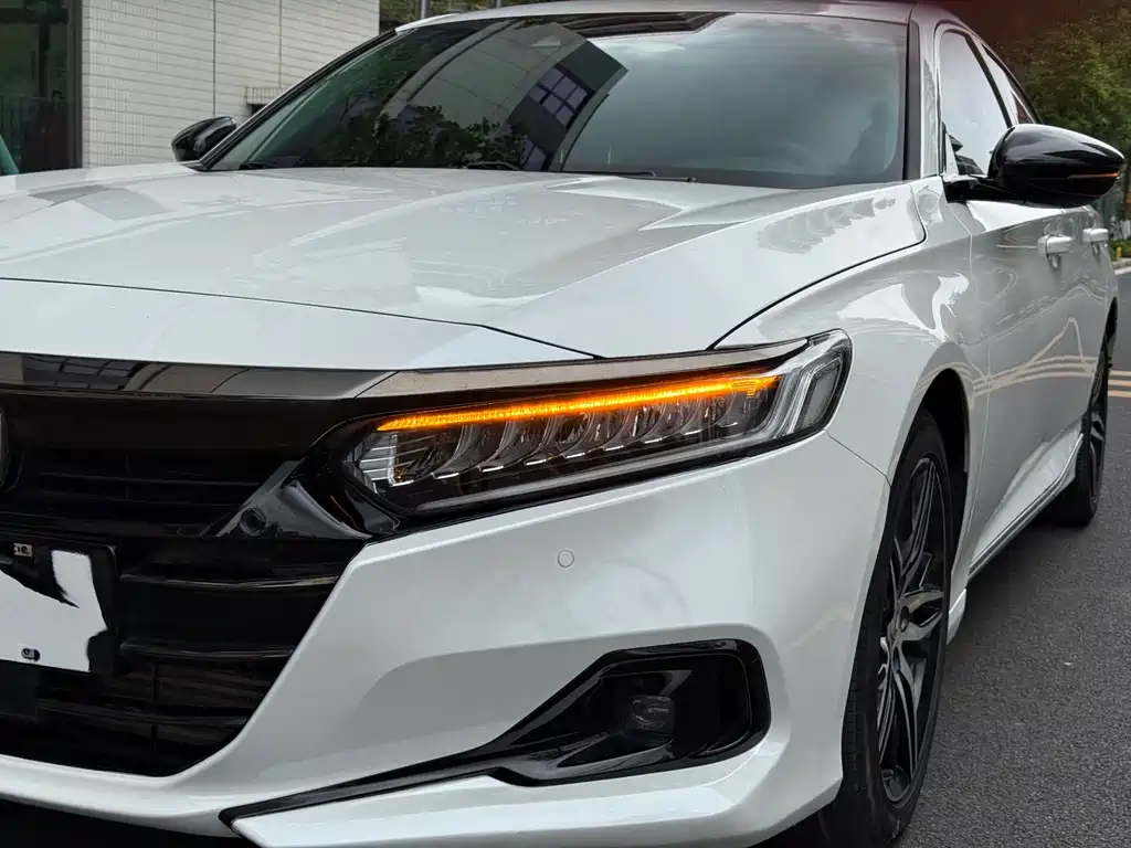 Honda Accord — миниатюра 4