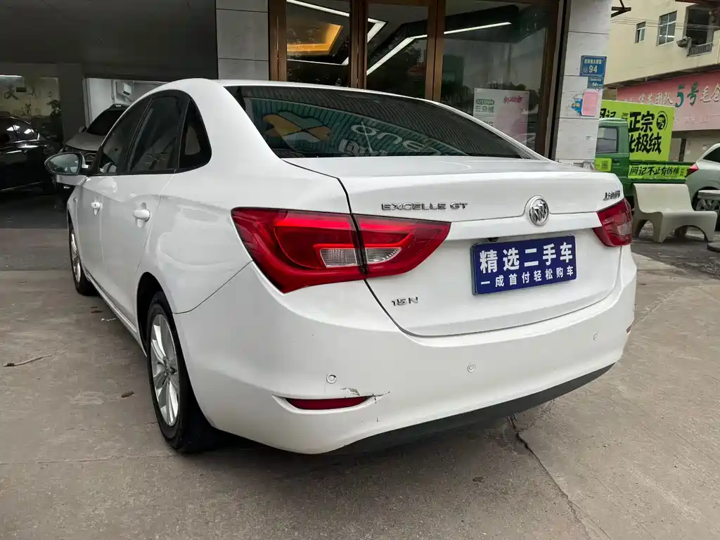 Buick Excelle — миниатюра 5